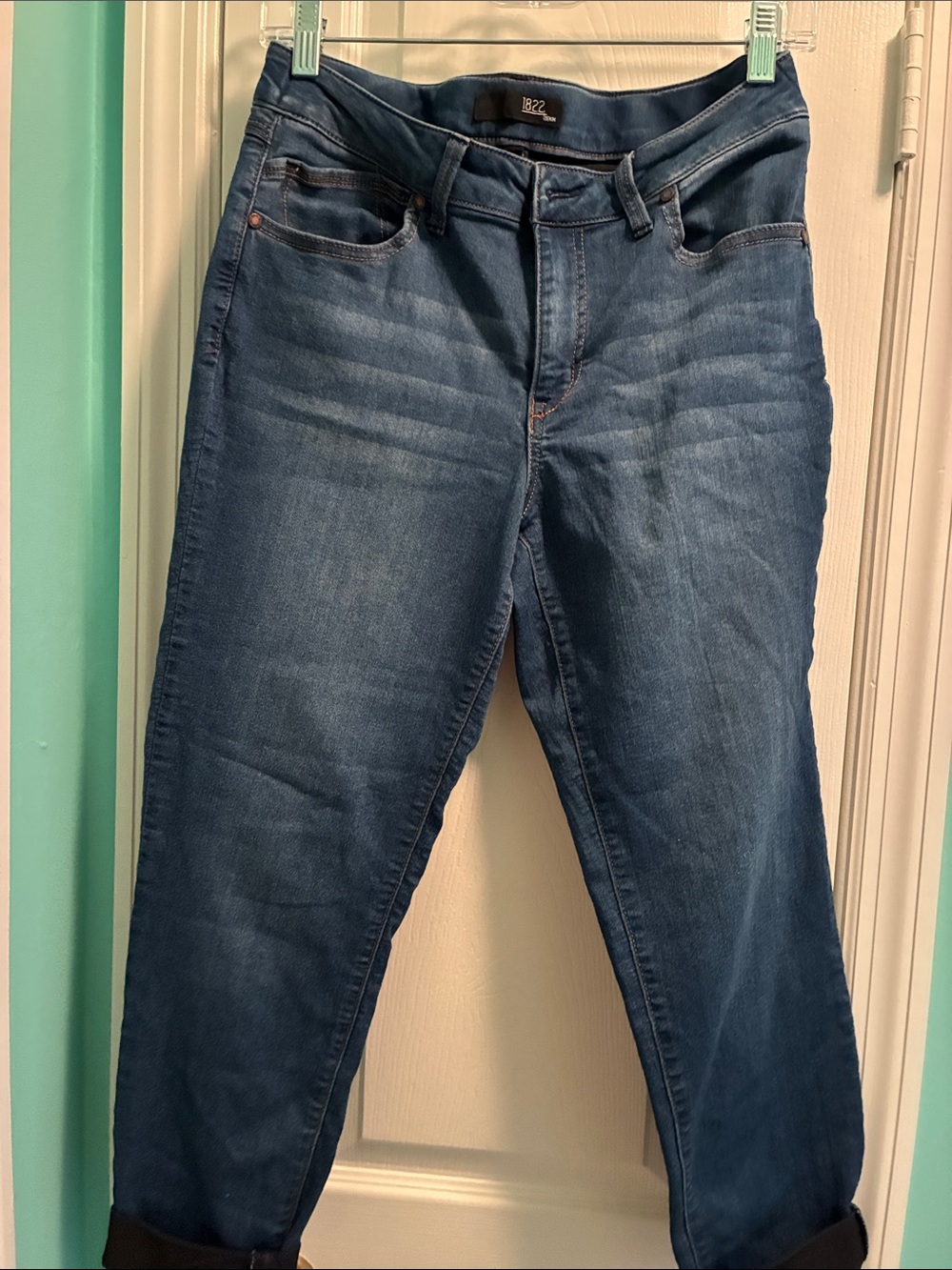 GAP woman’s Straight Jeans